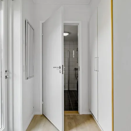 2 Bedroom Cozy In *
